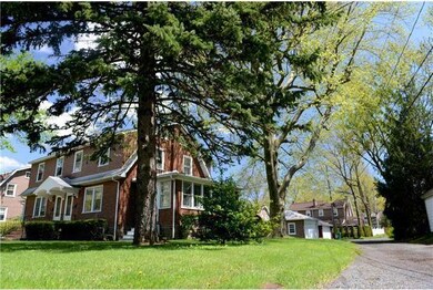 815 Forrest St, Lansdale, PA 19446 - photo 4