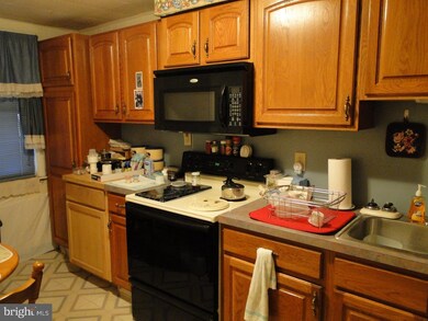 1308 Maple Ave, Elsmere, DE 19805 - photo 7