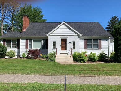 1206 Detroit