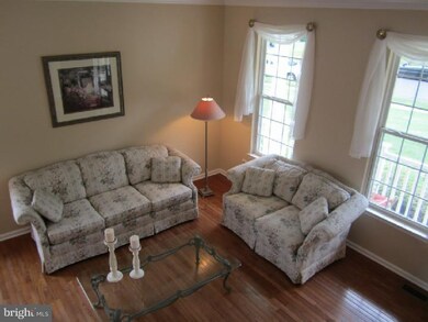 16 Pemberton Ln, East Windsor, NJ 08520 - photo 4