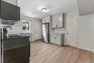 740 E North Broadway St unit B, Lombard, IL 60148 - photo 5