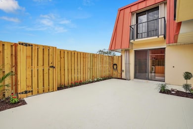 3313 Meridian Way N unit C, Palm Beach Gardens, FL 33410 - photo 5