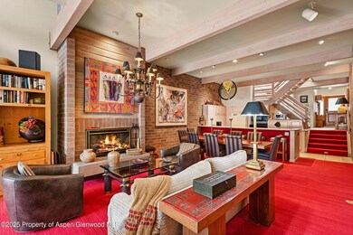 625SWestEnd12_DASH_21110306-scaled_LE_up