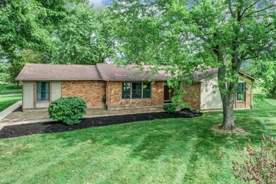 5806 Yankee Rd, Liberty Township, OH 45044 - photo 2