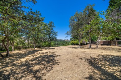 504 Seavy Ct, Redding, CA 96001 - photo 3