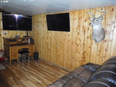 315 W Washington St, Athena, OR 97813 - photo 3