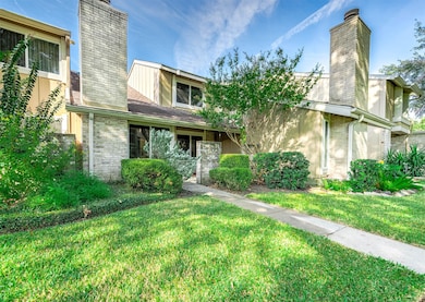 11609 Village Place Dr unit 175, Houston, TX 77077 - photo 2