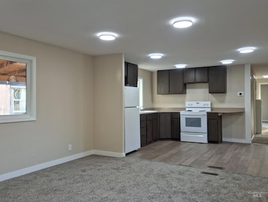 16581 N White Pine St unit 102, Nampa, ID 83651 - photo 3