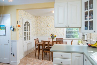 16 Tallman Ave, Cranston, RI 02910 - photo 5