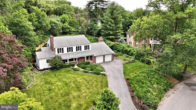 81 S Forge Manor Dr, Phoenixville, PA 19460 - photo 2