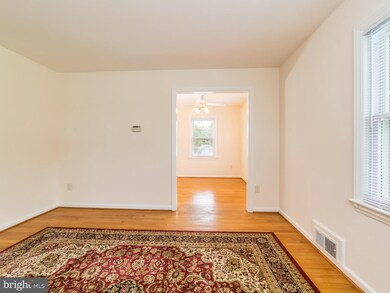 5800 N Kings Hwy, Alexandria, VA 22303 - photo 6