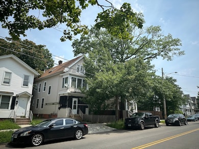 907 Elm St, New Haven, CT 06511 - photo 2
