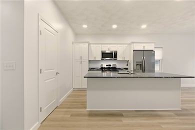 47 Windsor Rd, Cranston, RI 02905 - photo 6