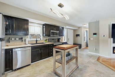 3302 Mcarthur Dr, Fort Wayne, IN 46809 - photo 5