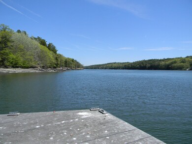 COMMON DOCK