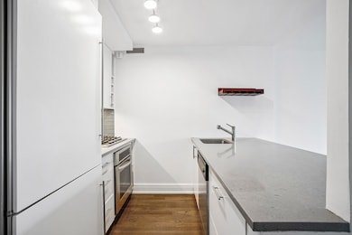 Columbia unit 10L, New York, NY 10025 - photo 2