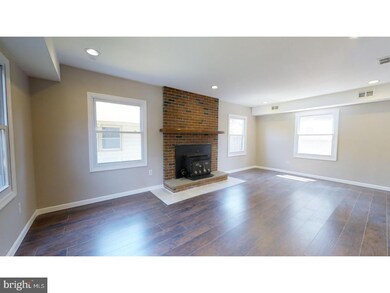30 Peacock Ln, Willingboro, NJ 08046 - photo 4