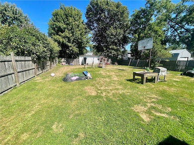 123 E Williams St, Waterloo, NY 13165 - photo 3