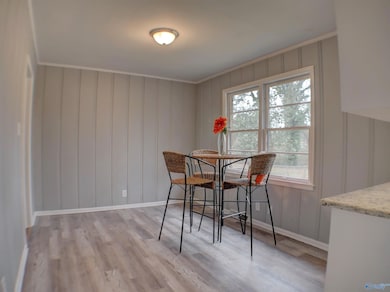 4213 Eastland Dr NW, Huntsville, AL 35810 - photo 5