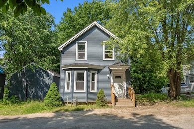 62 Seventh St, Auburn, ME 04210 - photo 2