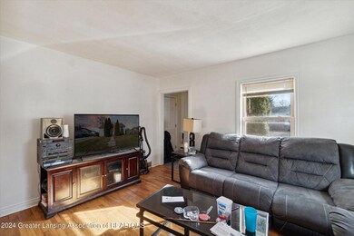 1008 W Mt Hope, Lansing, MI 48910 - photo 7