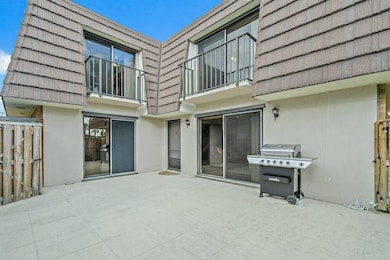 2020 20th Ct, Jupiter, FL 33477 - photo 5