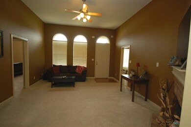 Alternate view of the living room!
