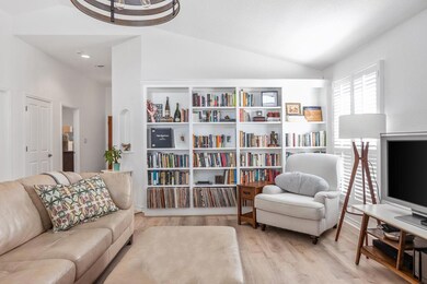 702 Lupine Ln, Fredericksburg, TX 78624 - photo 5