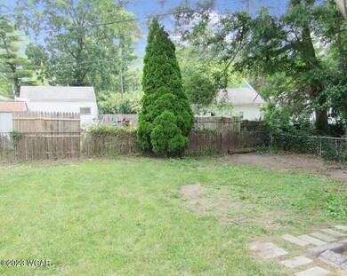BACK YARD WAYNE ST