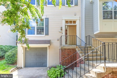 5842 Wye Oak Commons Ct unit 21, Burke, VA 22015 - photo 3