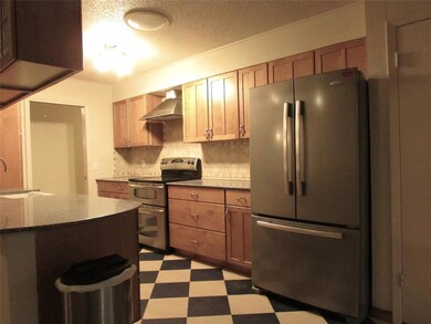 837 Timberhill Dr, Hurst, TX 76053 - photo 6