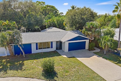 404 Highwood Cir, Jupiter, FL 33458 - photo 2