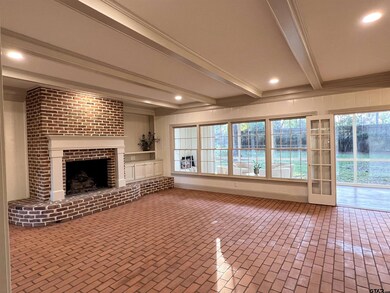 4611 Richmond Rd, Tyler, TX 75703 - photo 5