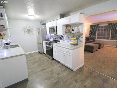 1000 NE 14th Ave, Canby, OR 97013 - photo 6