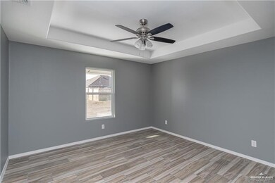 819 Sabrina Dr, Alamo, TX 78516 - photo 6