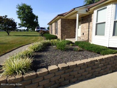 287 Highland Springs Dr, Mount Washington, KY 40047 - photo 2