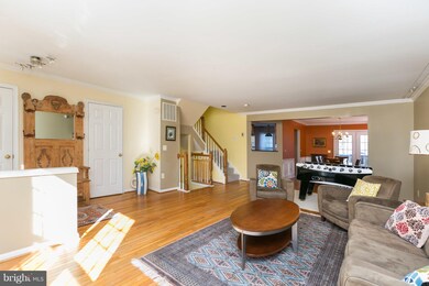 719 Leister Dr, Lutherville Timonium, MD 21093 - photo 5