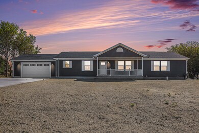 001_8l9a5343-twilight