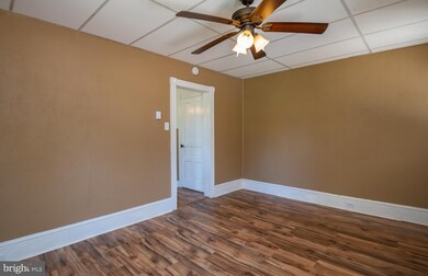 101 Walnut St, Mohnton, PA 19540 - photo 6