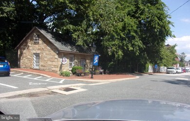 112 Poplar Ln, Occoquan, VA 22125 - photo 7