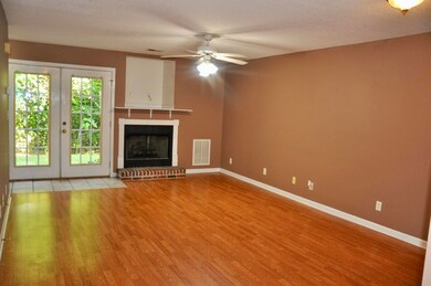 716 King Springs Rd unit 2, Johnson City, TN 37601 - photo 3