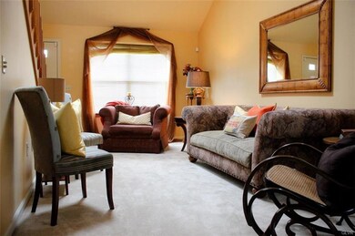 2757 Victoria Ln, Easton, PA 18045 - photo 6