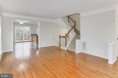 16848 Jed Forest Ln, Woodbridge, VA 22191 - photo 7