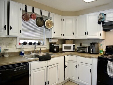 1077 Main St, Castleton, VT 05735 - photo 7