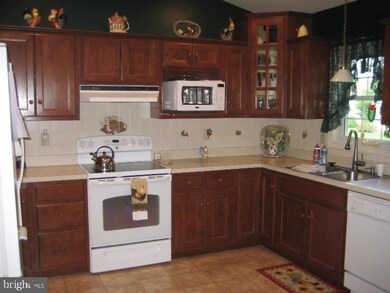 48 Arbor Dr, Myerstown, PA 17067 - photo 6