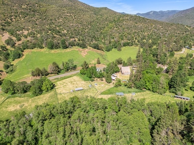 6180 Little Applegate Rd, Jacksonville, OR 97530 - photo 7