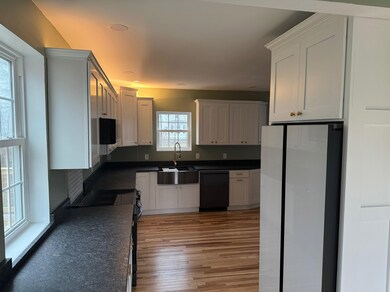 5 Crockett St, Rochester, NH 03867 - photo 4