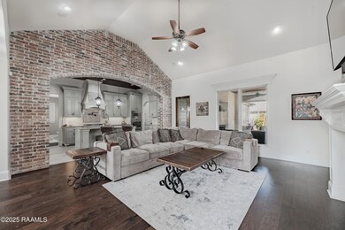 307 Oats Dr.-Living 1