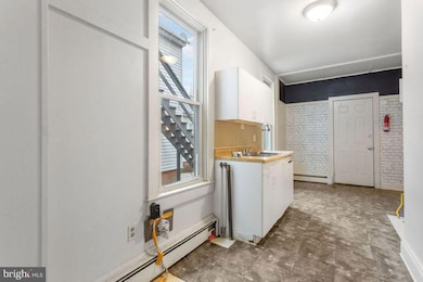 138 138 1/2 Pleasant St, Hanover, PA 17331 - photo 7