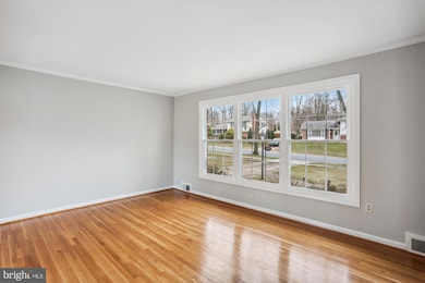 4517 Morgal St, Rockville, MD 20853 - photo 6